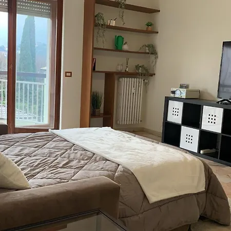 Appartamento Big Deluxe Apts Italian Style Lake&terrace